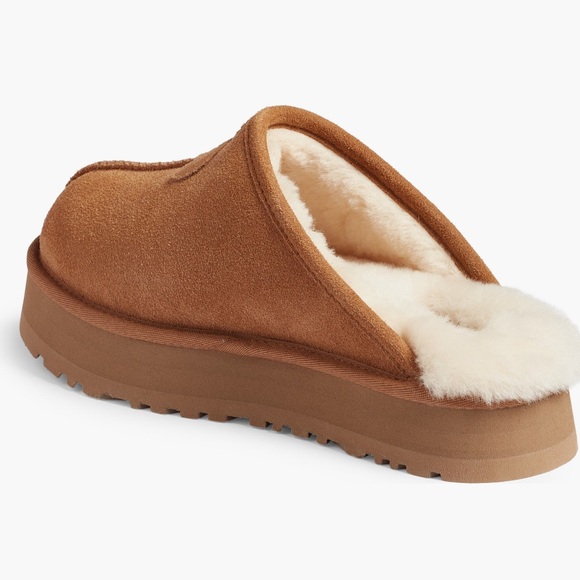 UGG Discoquette Slide - Picture 2 of 7